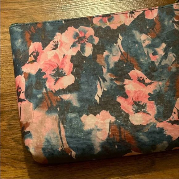 Lucky Brand Floral Canvas Cosmetic Pouch - Picture 3 of 7